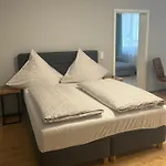 City Studio-Apartment Am Hauptbahnhof N6