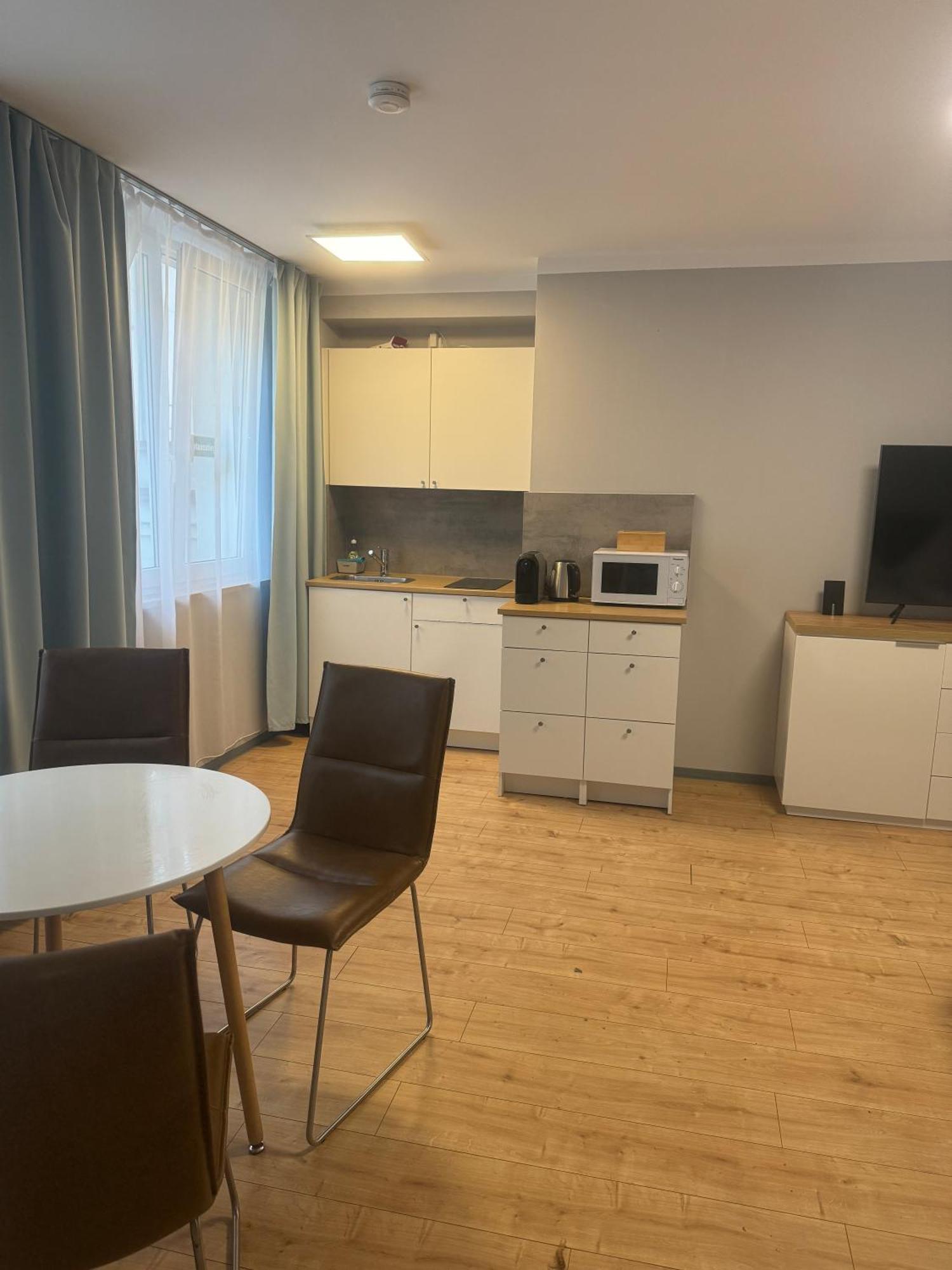 Studio-apartment Am Hauptbahnhof N6 *